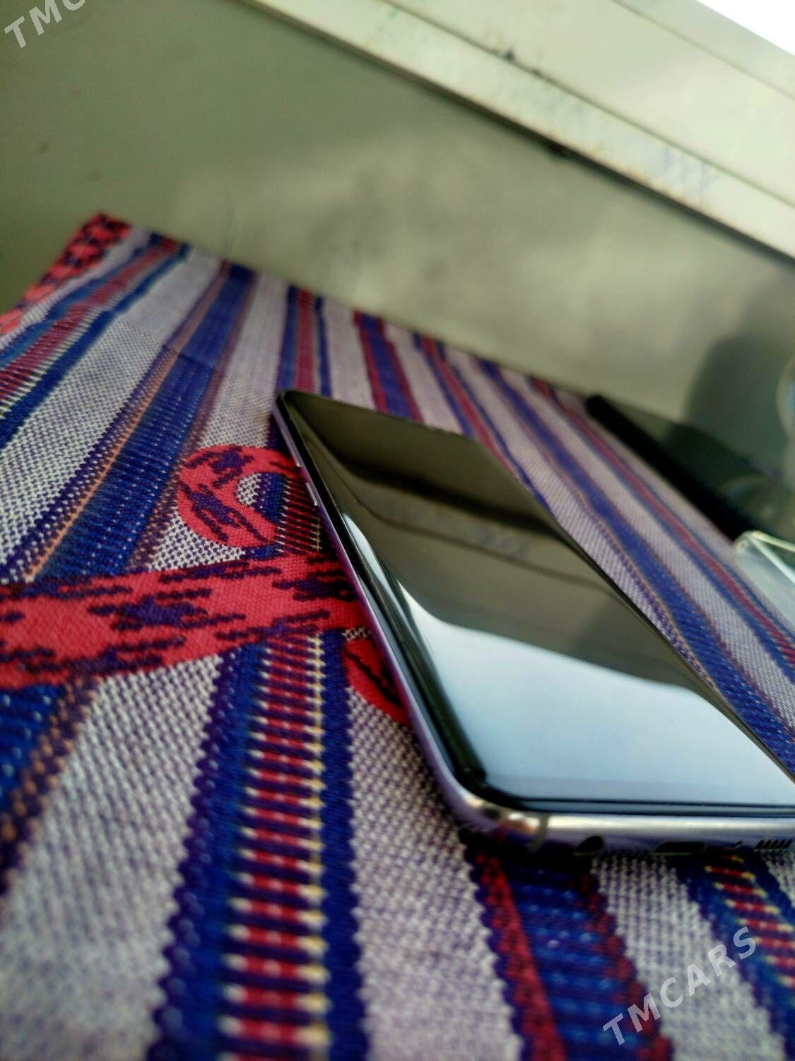 samsung s8 - Mary - img 2