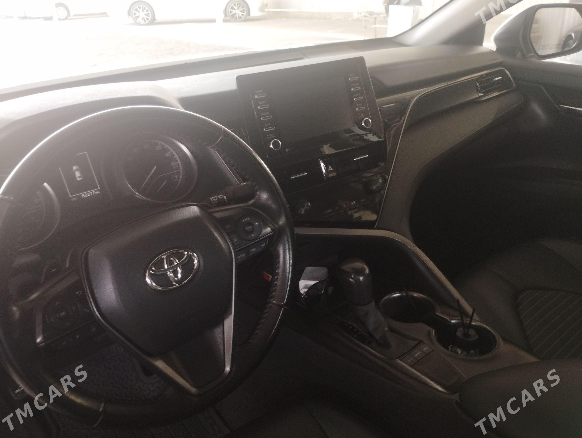 Toyota Camry 2022 - 350 000 TMT - Мары - img 3