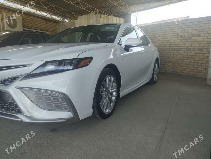 Toyota Camry 2022 - 350 000 TMT - Мары - img 1