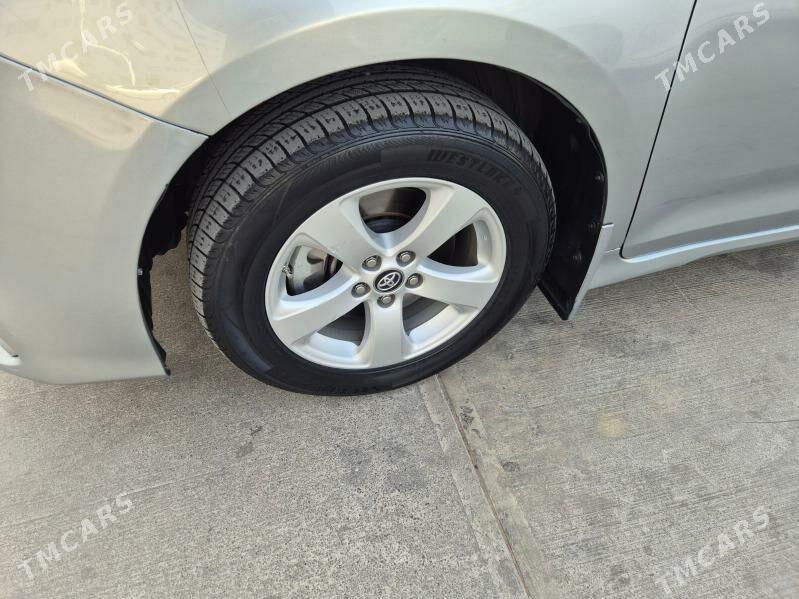 Toyota Sienna 2020 - 361 000 TMT - Ашхабад - img 8