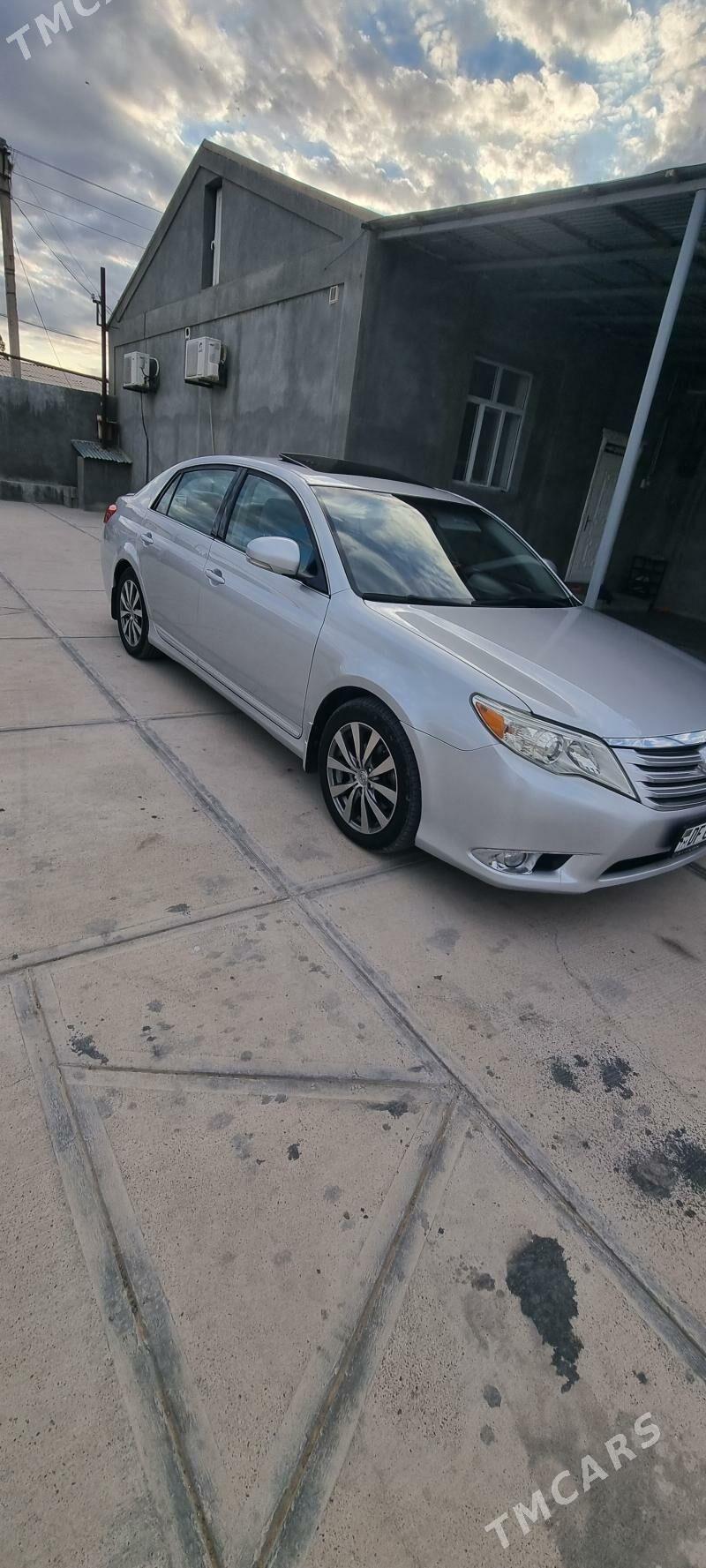 Toyota Avalon 2012 - 285 000 TMT - Гызыларбат - img 2