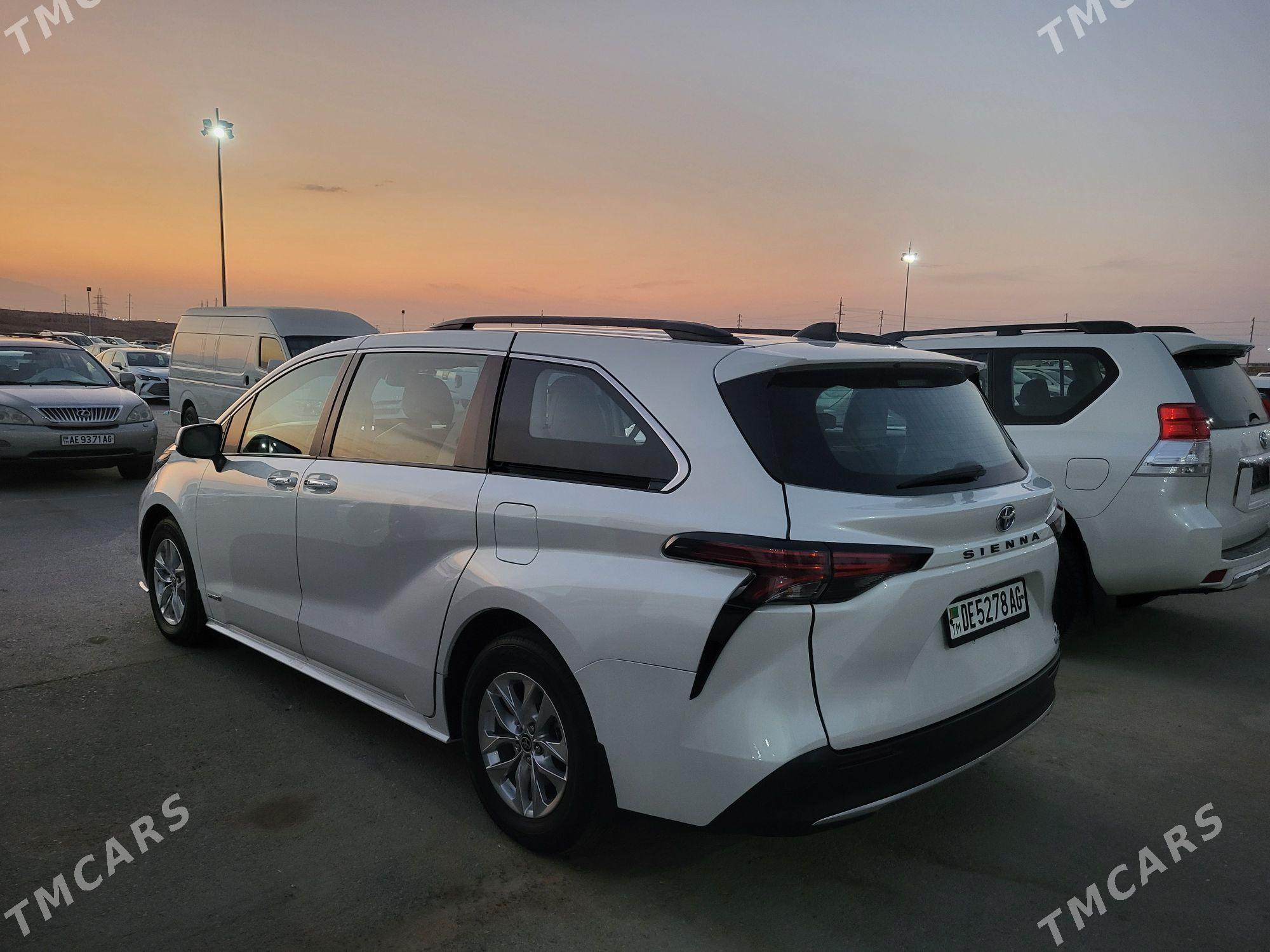 Toyota Sienna 2021 - 617 000 TMT - "Алтын Асыр" Гундогар базары ( Толкучка) - img 4