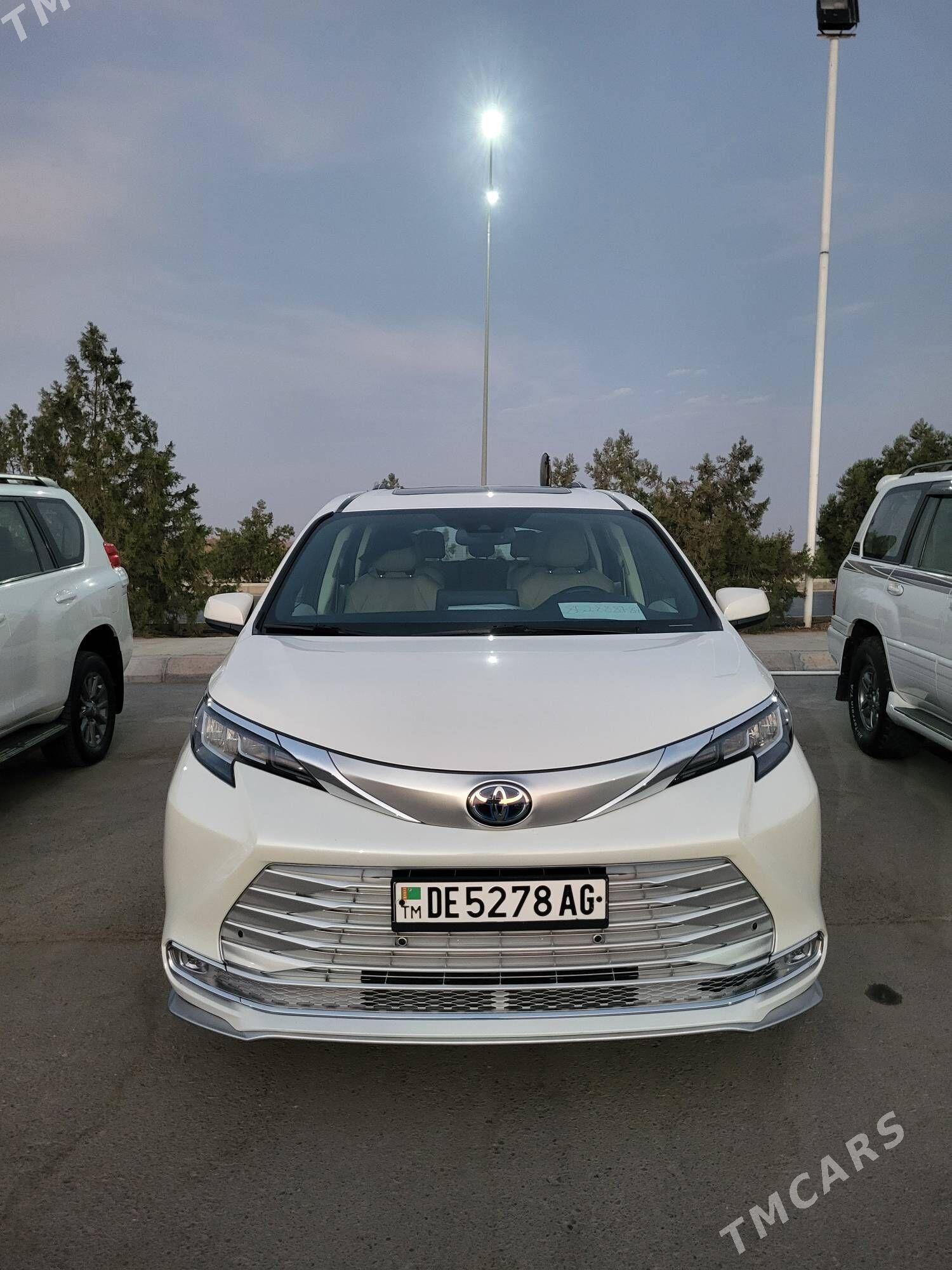 Toyota Sienna 2021 - 617 000 TMT - "Алтын Асыр" Гундогар базары ( Толкучка) - img 1