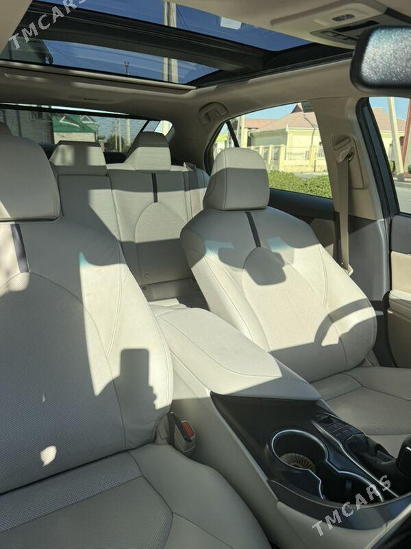 Toyota Camry 2021 - 555 000 TMT - Ашхабад - img 7