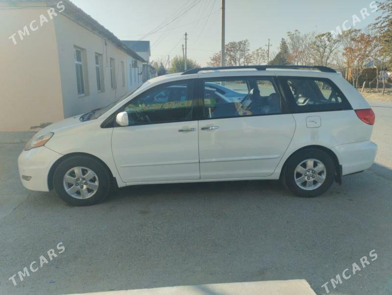 Toyota Sienna 2008 - 226 000 TMT - Гёкдепе - img 1