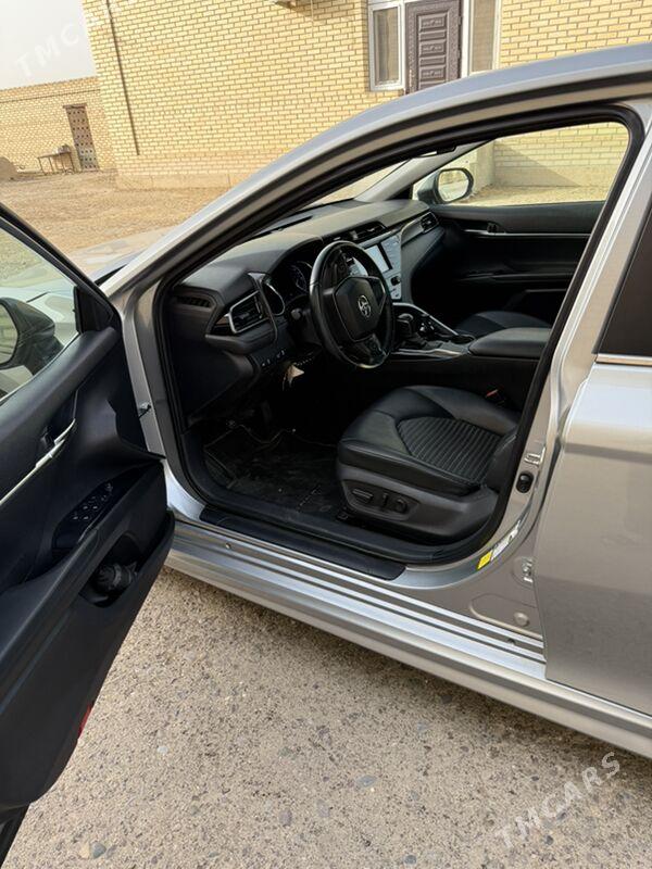 Toyota Camry 2020 - 290 000 TMT - Мары - img 6