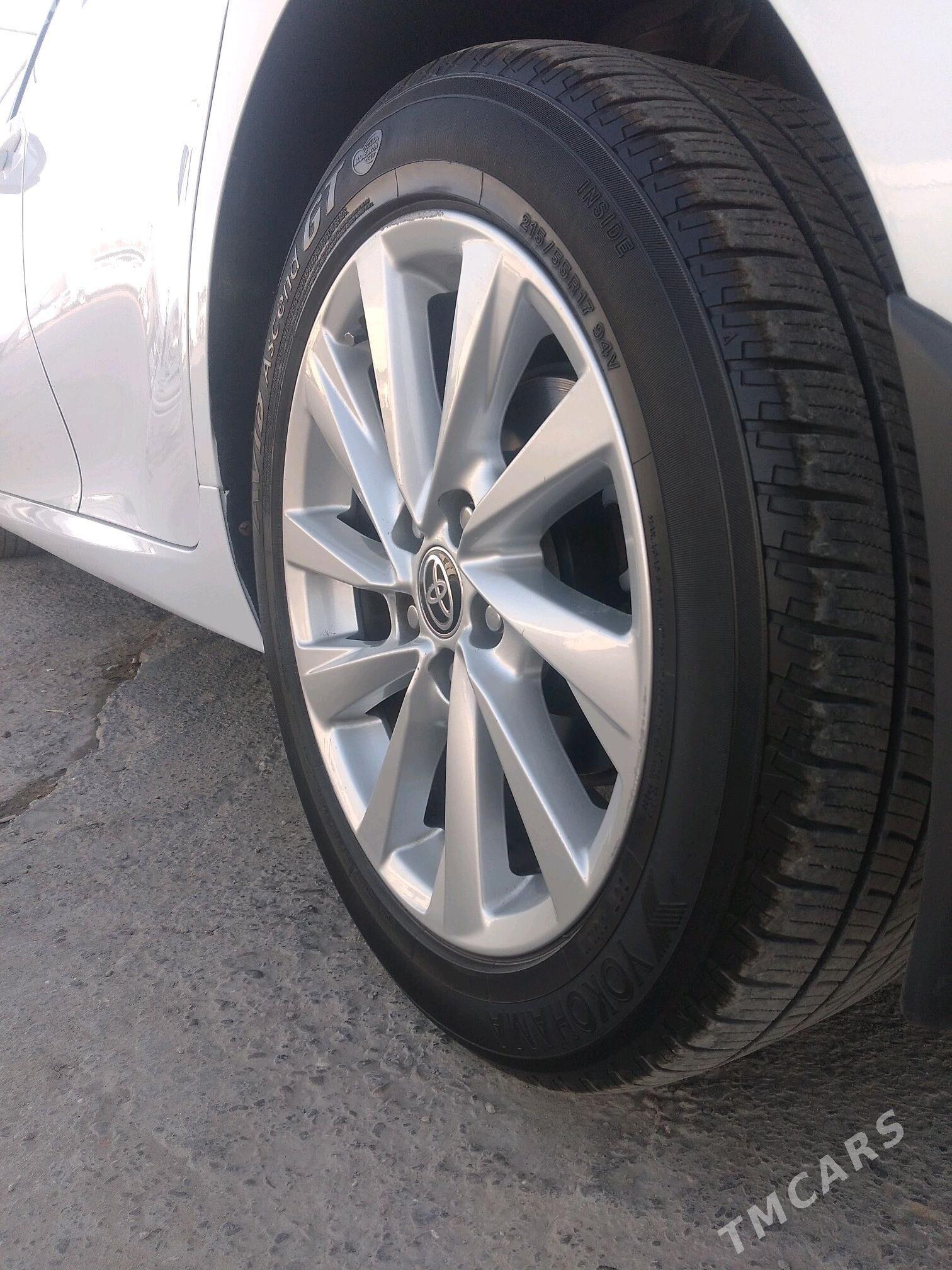 Toyota Camry 2021 - 310 000 TMT - Мары - img 10