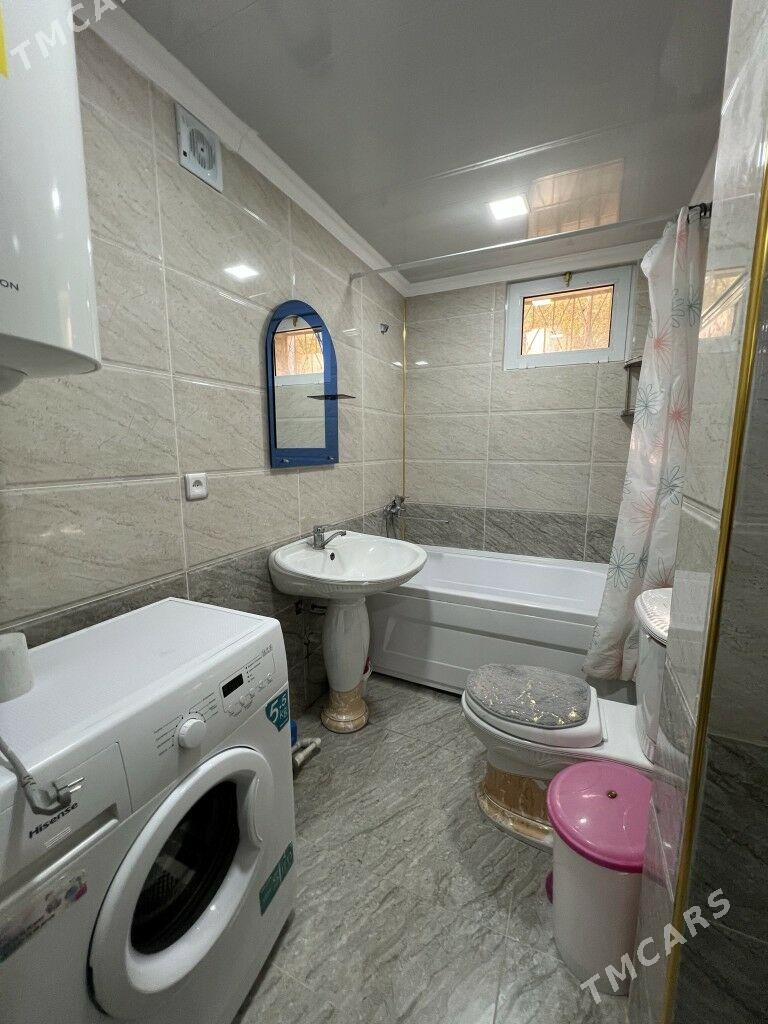 ️  6 MKR 2 KOMNAT 3/1 ETAŹ - 6 мкр - img 8