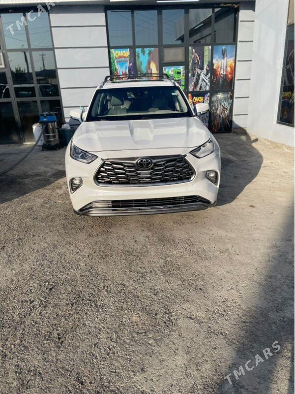 Toyota Highlander 2021 - 520 000 TMT - Мары - img 6