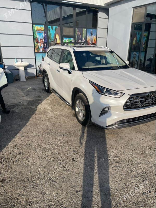 Toyota Highlander 2021 - 520 000 TMT - Мары - img 5