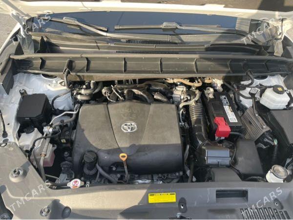 Toyota Highlander 2021 - 520 000 TMT - Мары - img 3