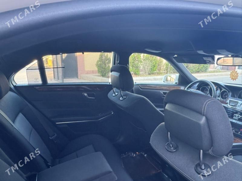 Mercedes-Benz E300 2014 - 405 000 TMT - Aşgabat - img 5