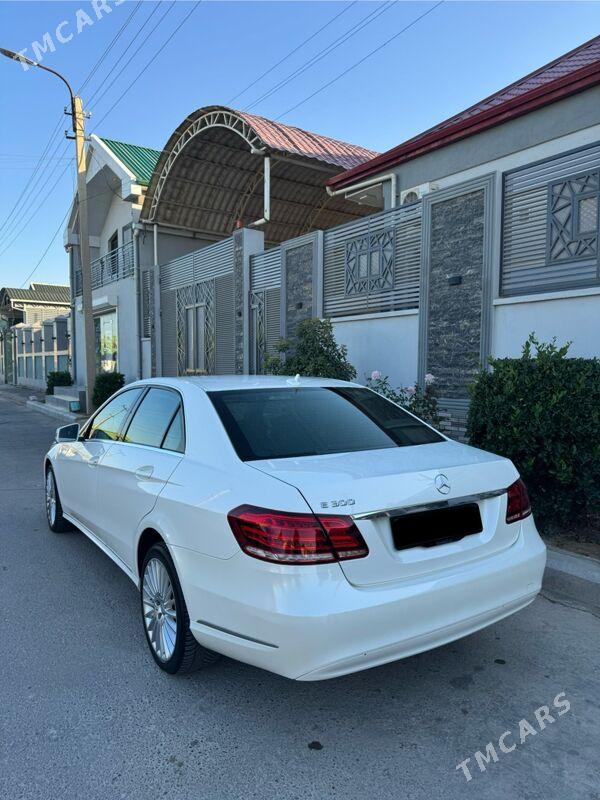Mercedes-Benz E300 2014 - 405 000 TMT - Aşgabat - img 4