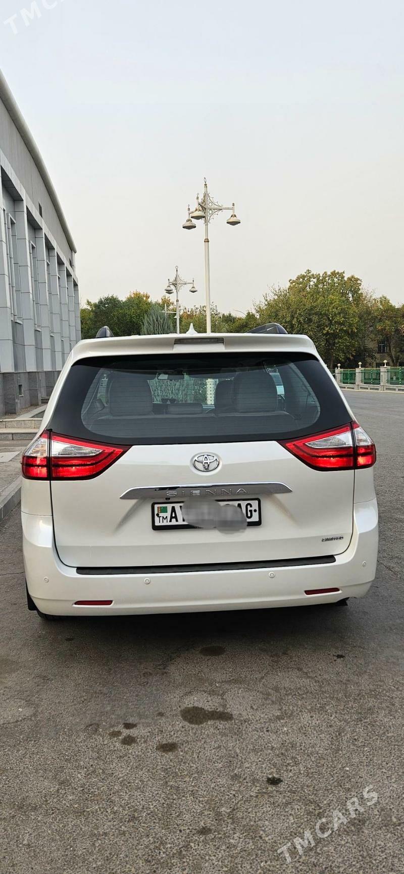 Toyota Sienna 2016 - 410 000 TMT - Aşgabat - img 5