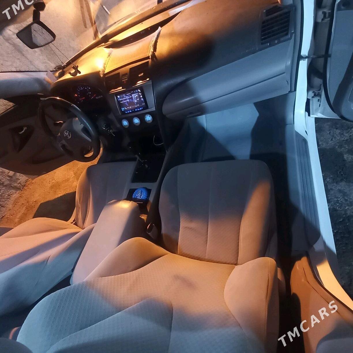 Toyota Camry 2011 - 195 000 TMT - Гёкдепе - img 8