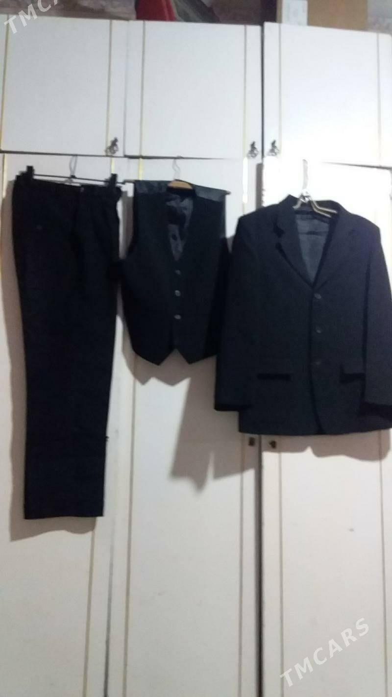 Костюм тройка, Мужской. - Туркменабат - img 3