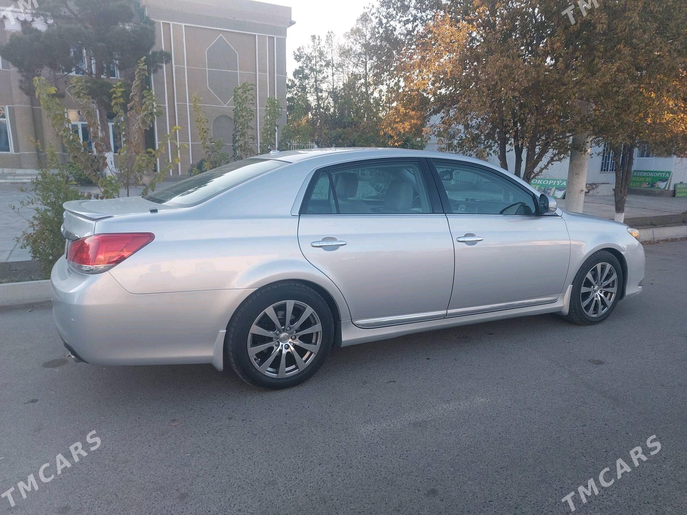 Toyota Avalon 2011 - 350 000 TMT - Türkmenabat - img 9