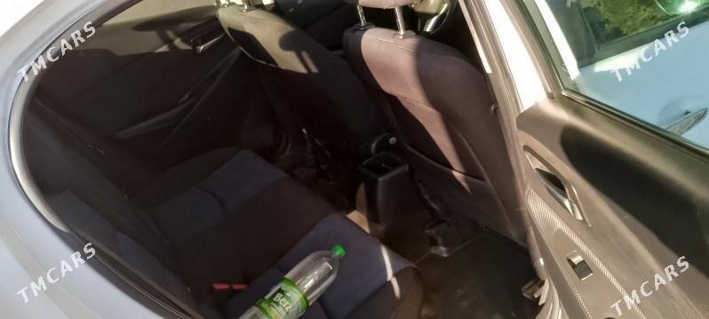 Toyota Yaris iA 2017 - 170 000 TMT - Daşoguz - img 4