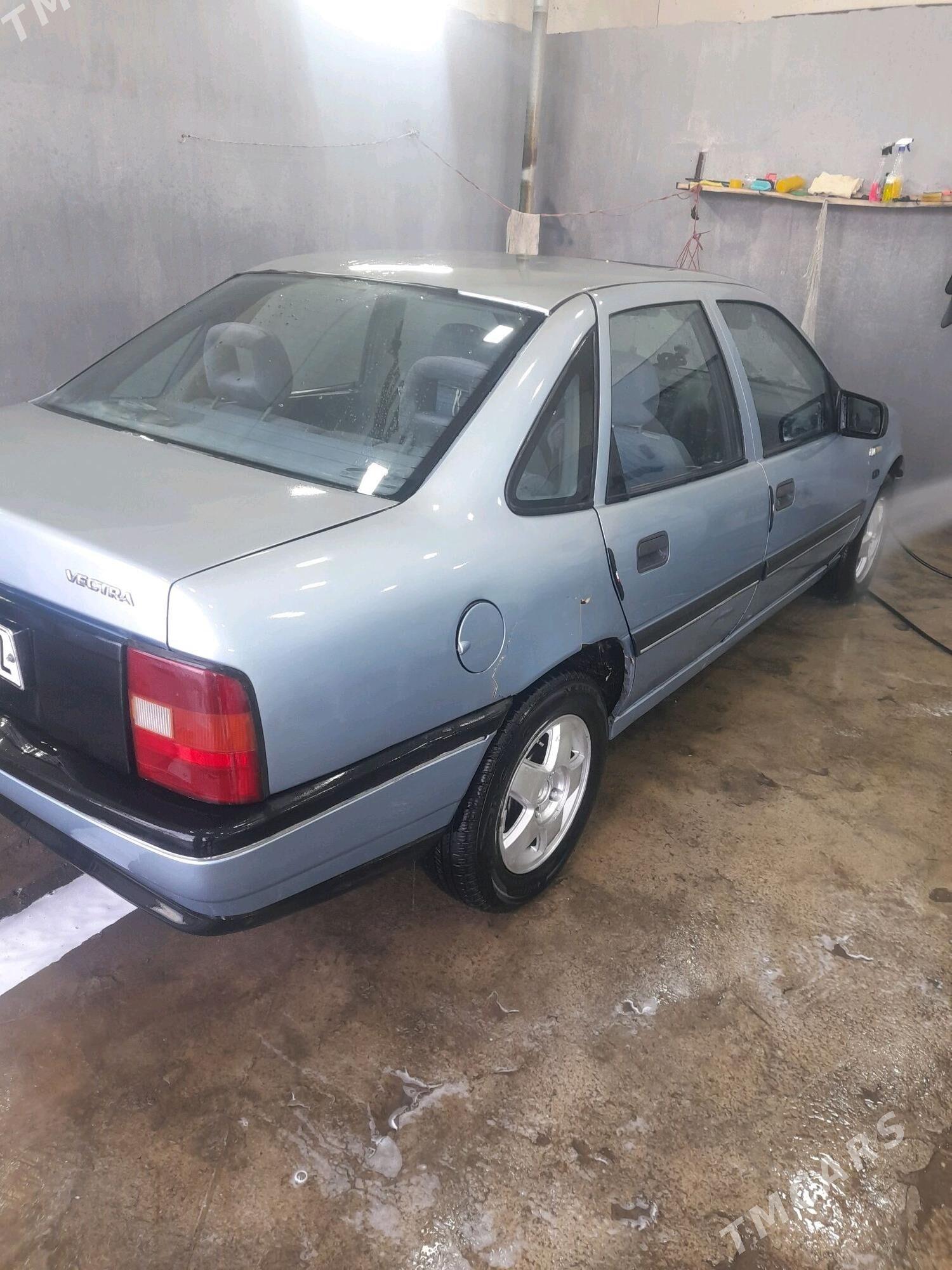 Opel Vectra 1990 - 32 000 TMT - Дашогуз - img 4