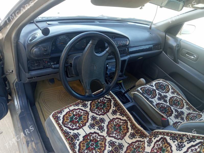 Nissan Bluebird 1997 - 40 000 TMT - Garabekewül - img 4