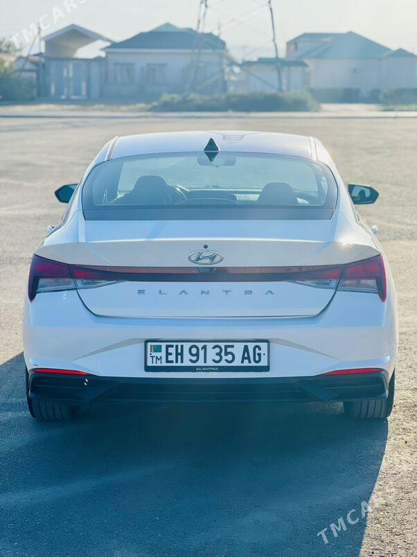 Hyundai Elantra 2023 - 235 000 TMT - Aşgabat - img 6