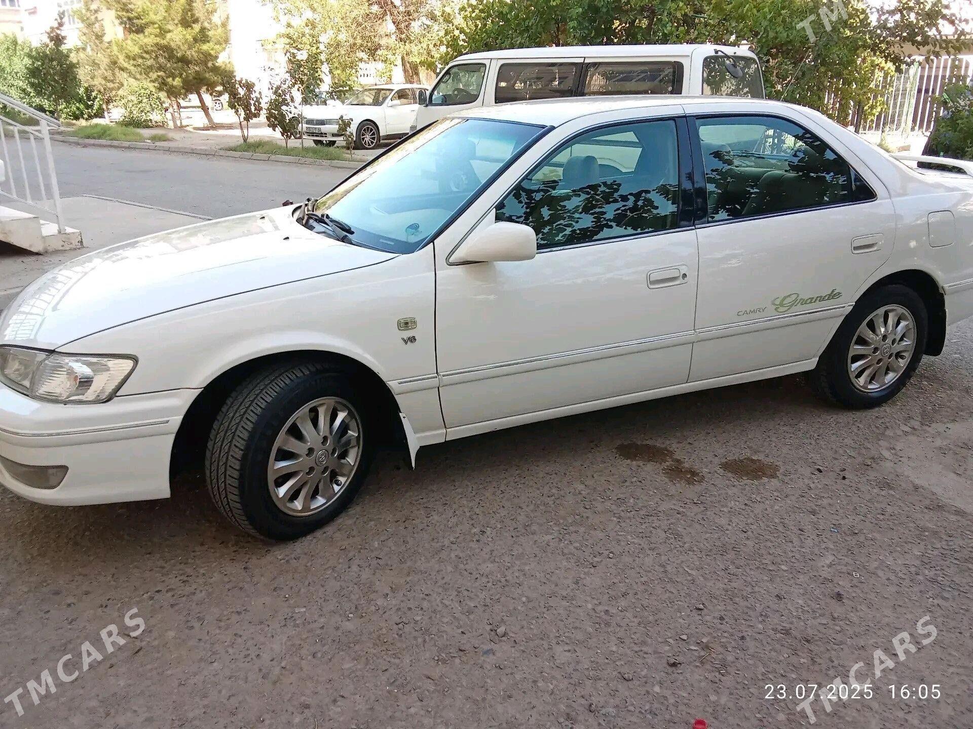 Toyota Camry 2001 - 200 000 TMT - Туркменабат - img 4