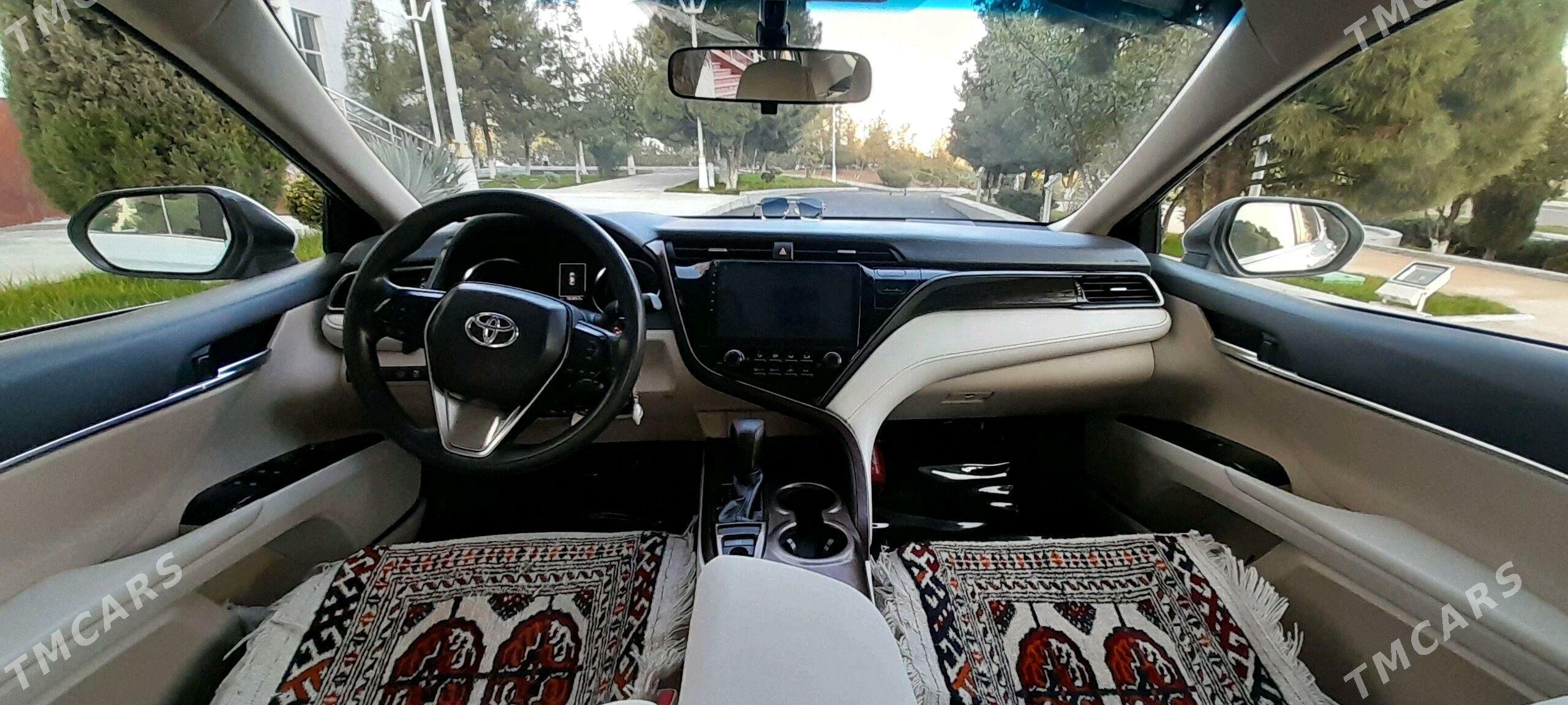 Toyota Camry 2019 - 320 000 TMT - Ашхабад - img 11