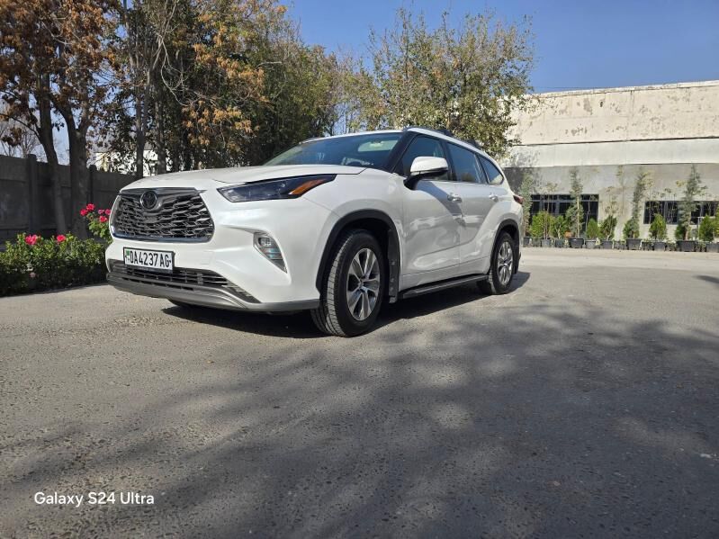 Toyota Highlander 2021 - 570 000 TMT - Aşgabat - img 3
