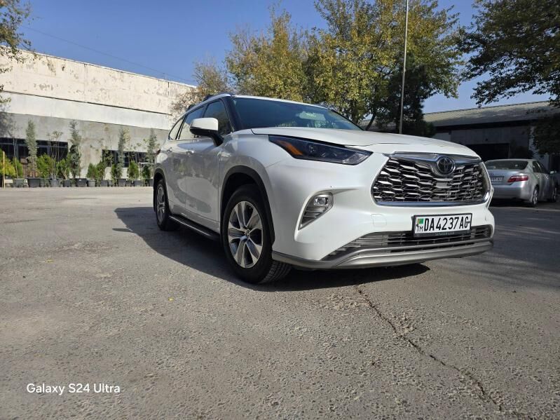 Toyota Highlander 2021 - 570 000 TMT - Aşgabat - img 4