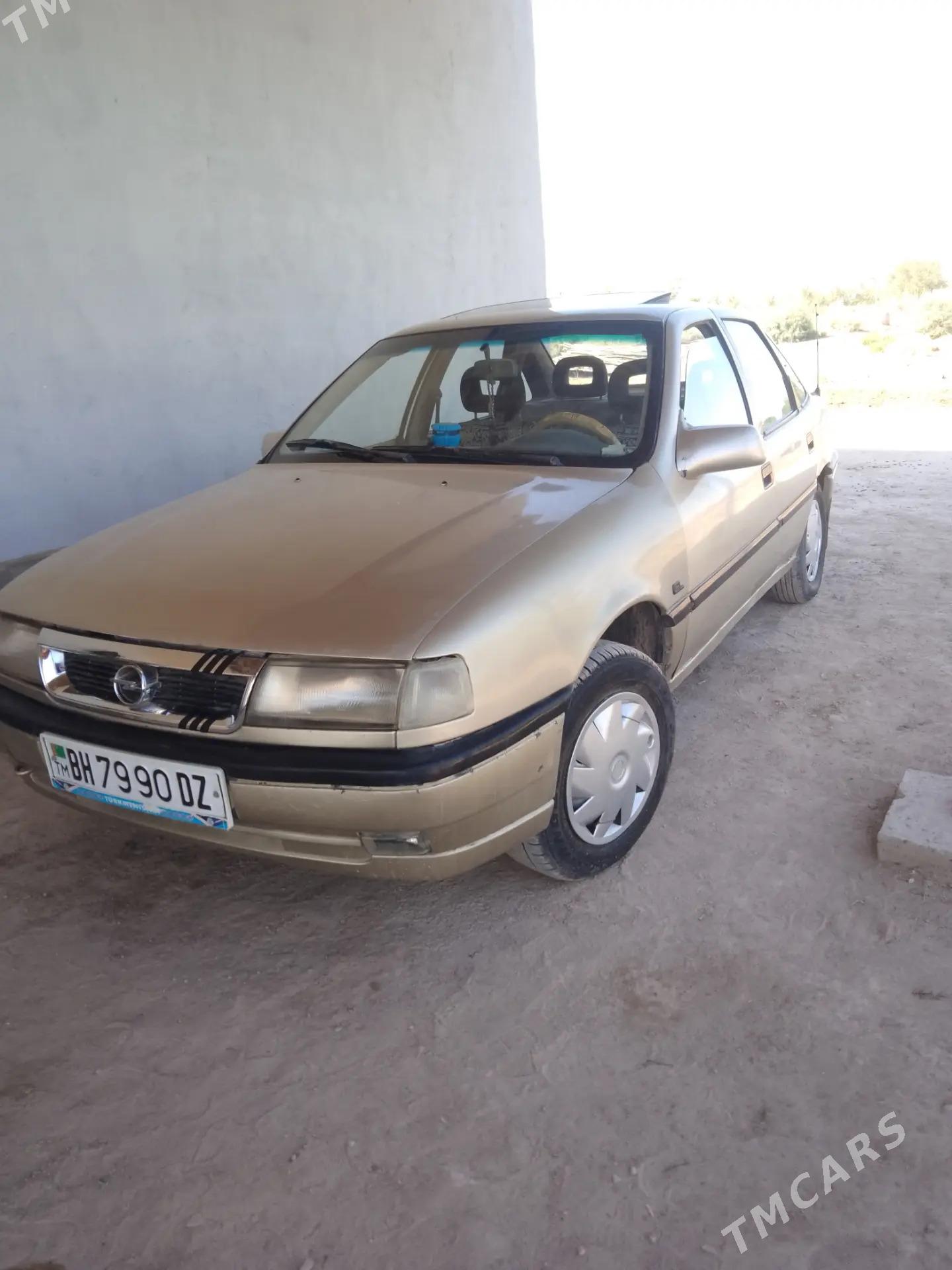 Opel Vectra 1992 - 32 000 TMT - Болдумсаз - img 2