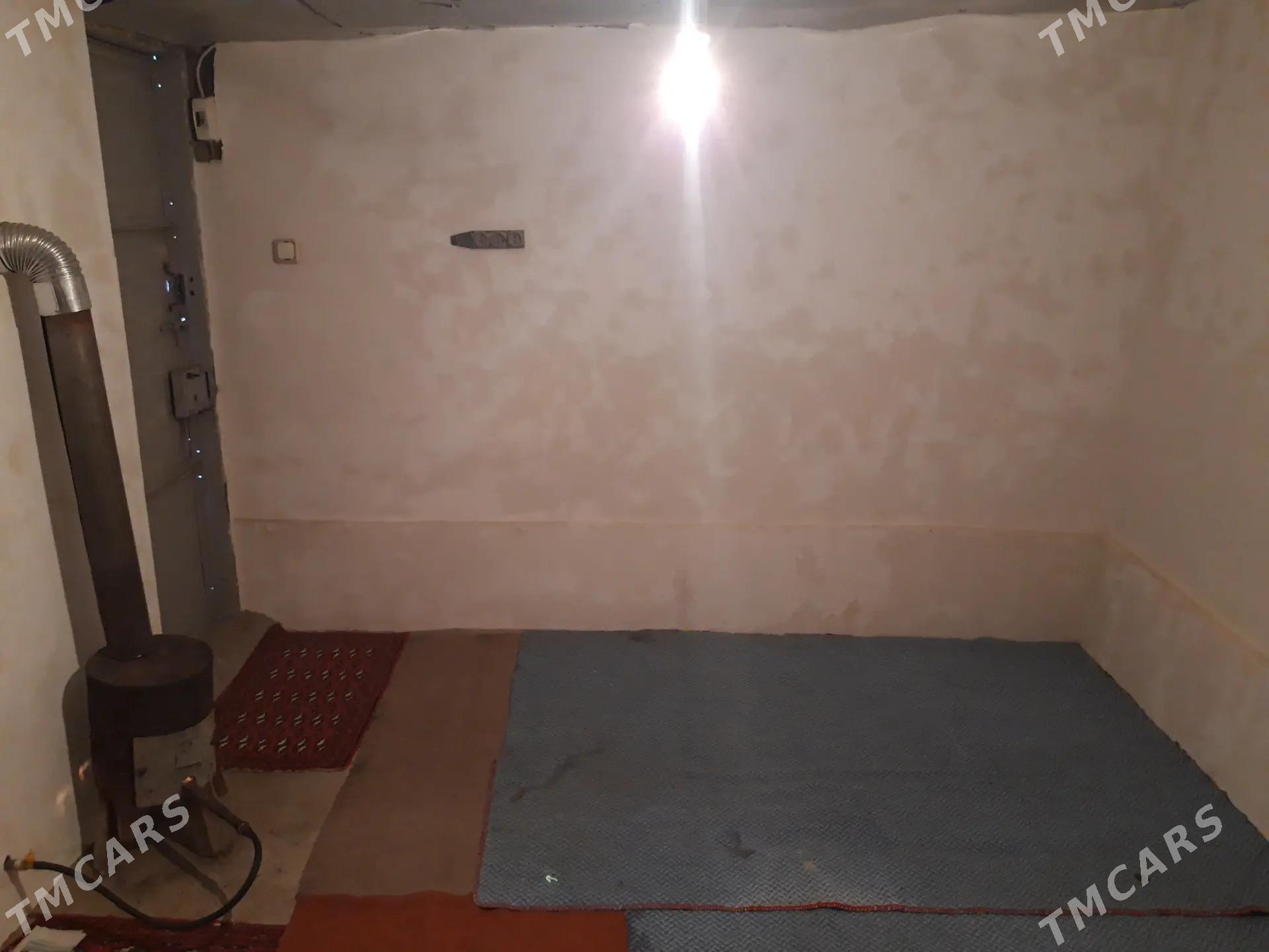 kwartyra - Ýalkym - img 2