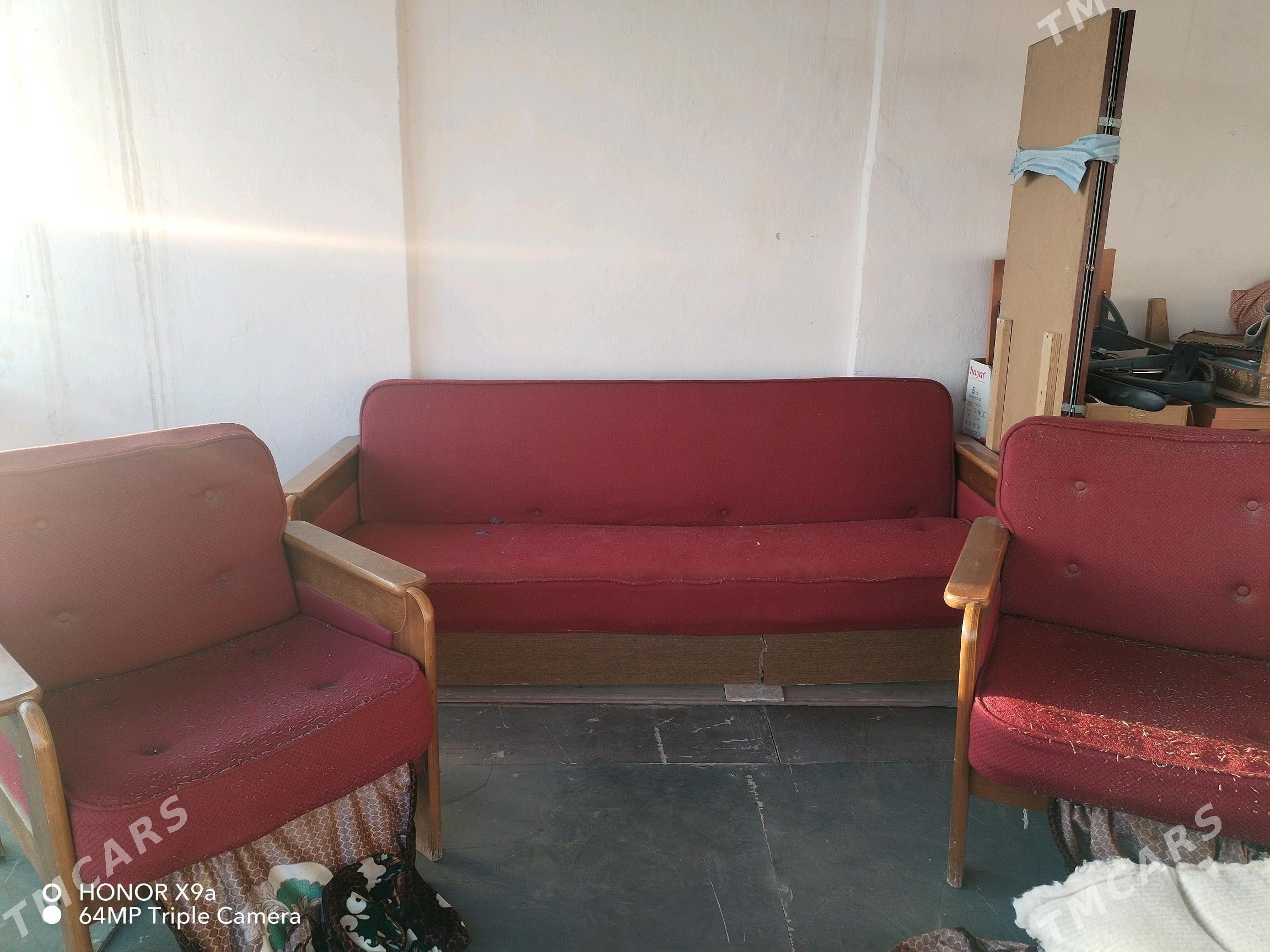 Diwan kreslo - Туркменбаши - img 2