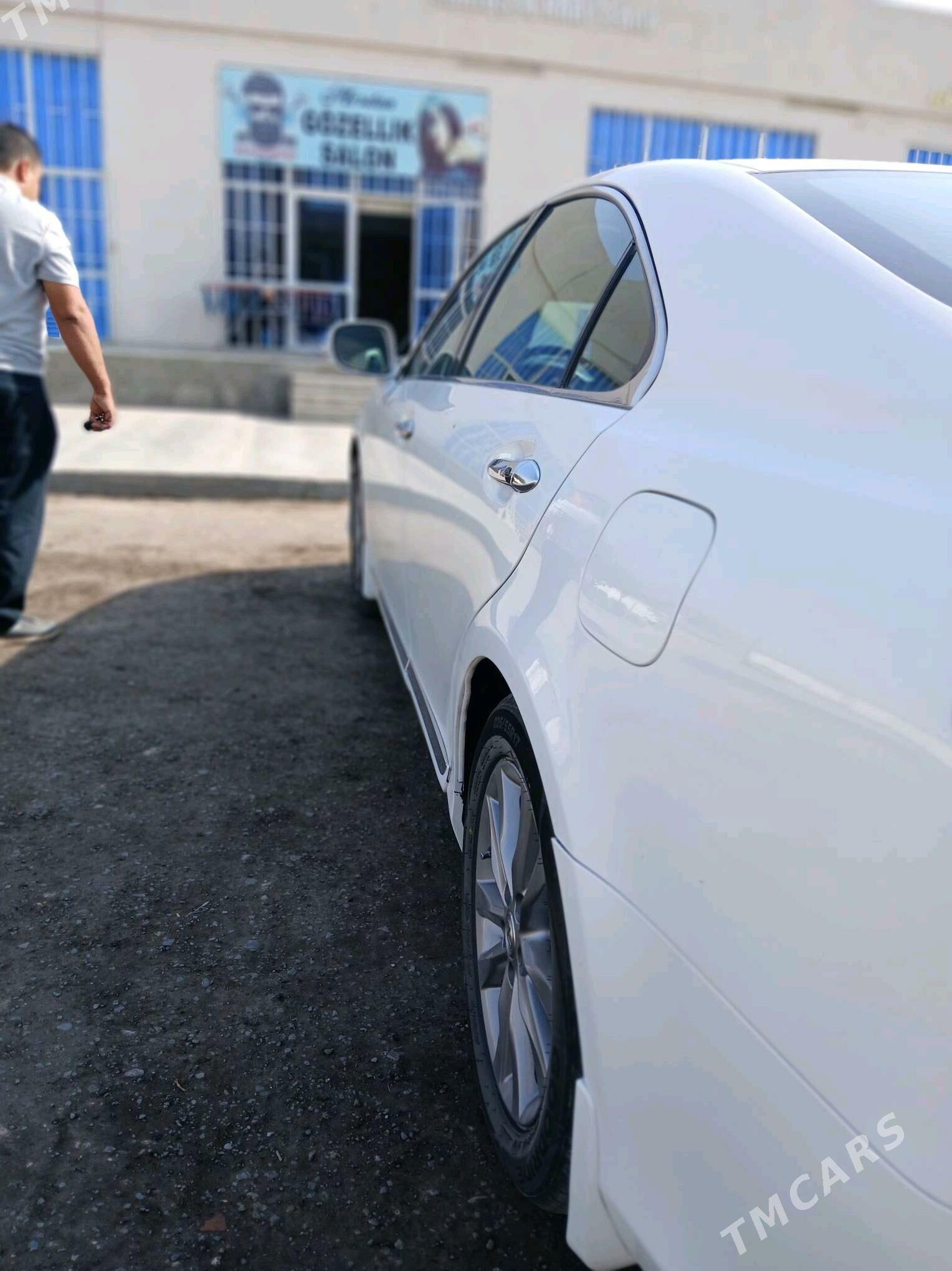 Lexus ES 350 2011 - 250 000 TMT - Туркменабат - img 2