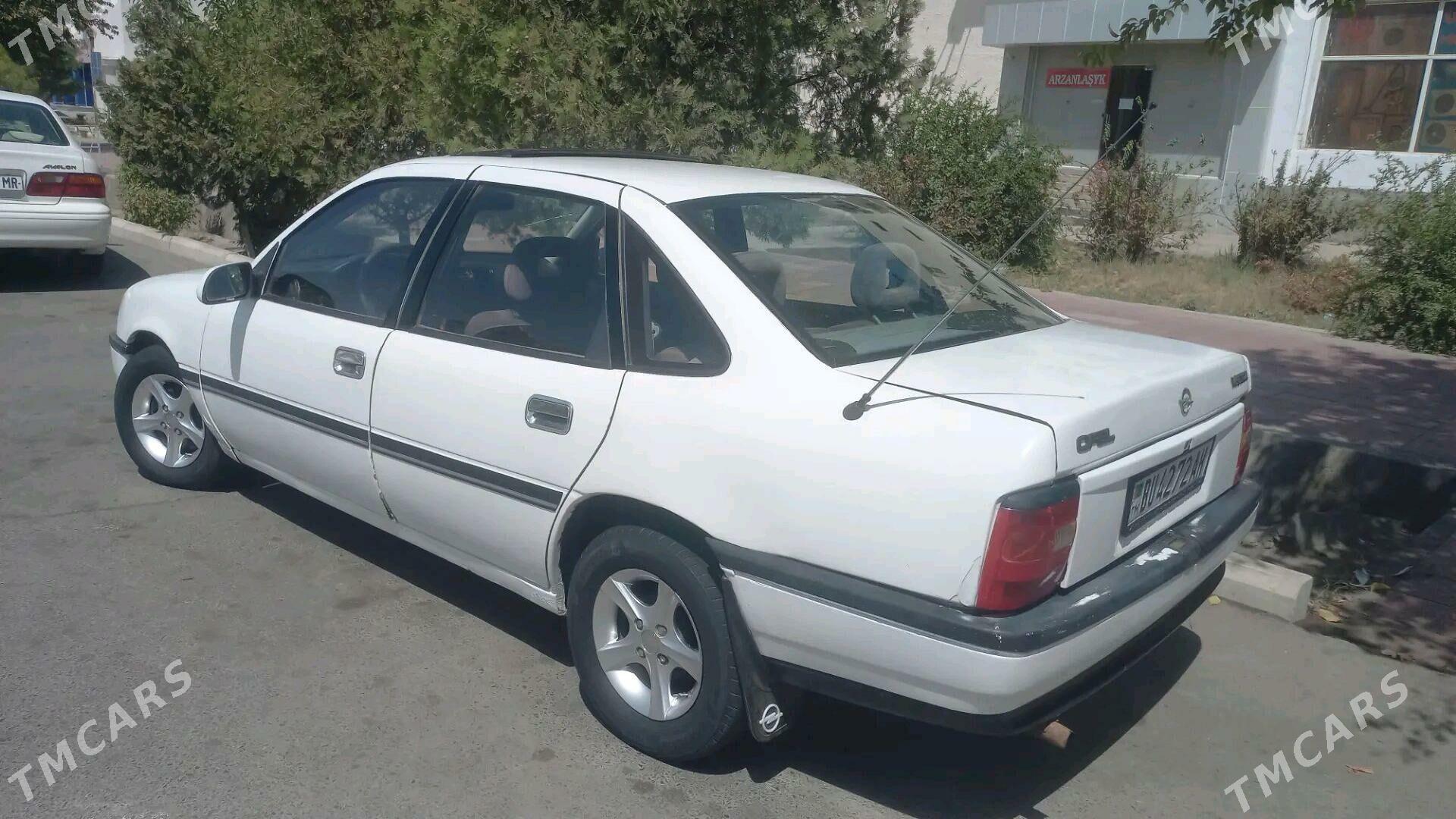 Opel Vectra 1991 - 24 000 TMT - Мары - img 2