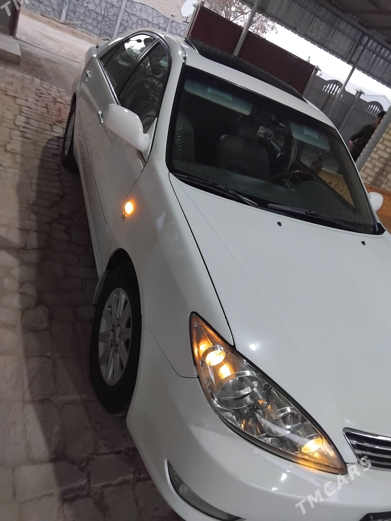 Toyota Camry 2002 - 200 000 TMT - Мары - img 4