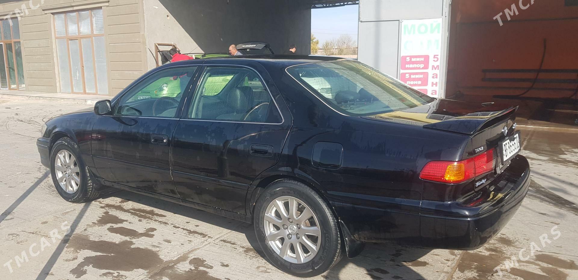 Toyota Camry 1998 - 140 000 TMT - Дашогуз - img 4