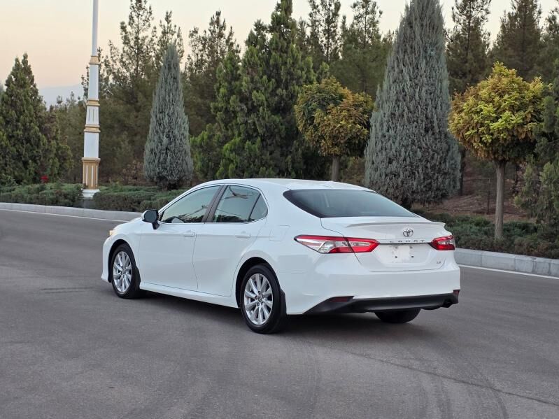 Toyota Camry 2020 - 315 000 TMT - Aşgabat - img 4