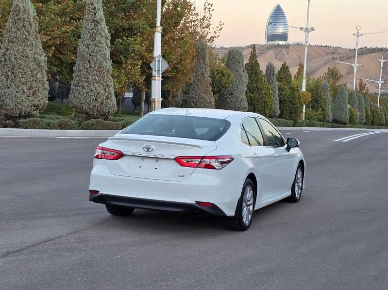 Toyota Camry 2020 - 315 000 TMT - Aşgabat - img 5