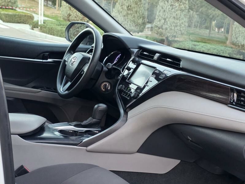 Toyota Camry 2020 - 315 000 TMT - Aşgabat - img 8