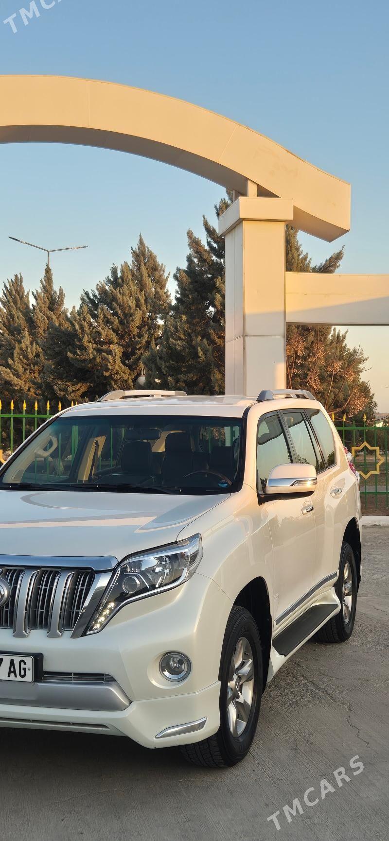 Toyota Land Cruiser Prado 2011 - 575 000 TMT - Aşgabat - img 3