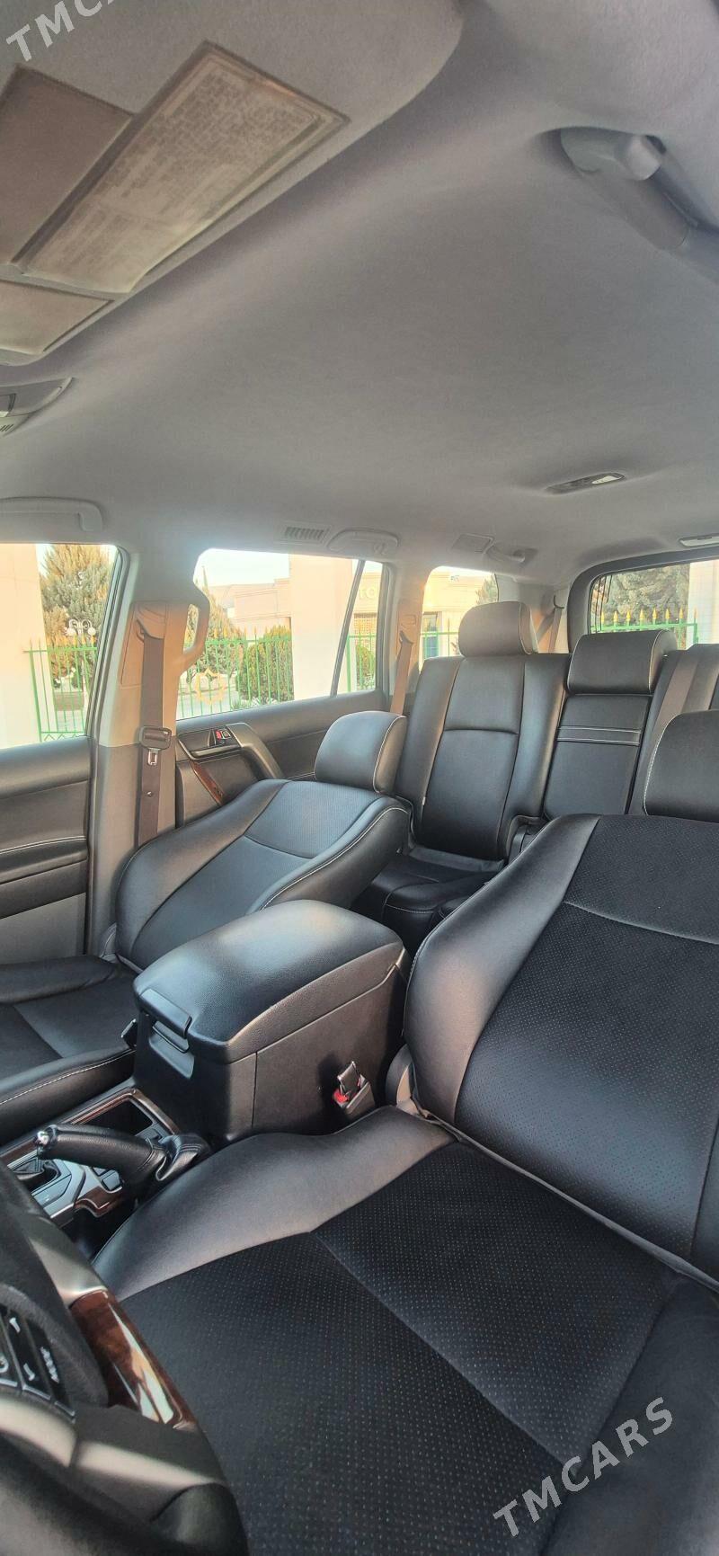 Toyota Land Cruiser Prado 2011 - 575 000 TMT - Aşgabat - img 10