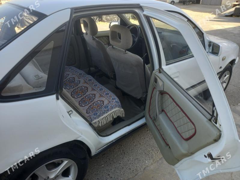 Opel Vectra 1992 - 42 000 TMT - Ak bugdaý etraby - img 3