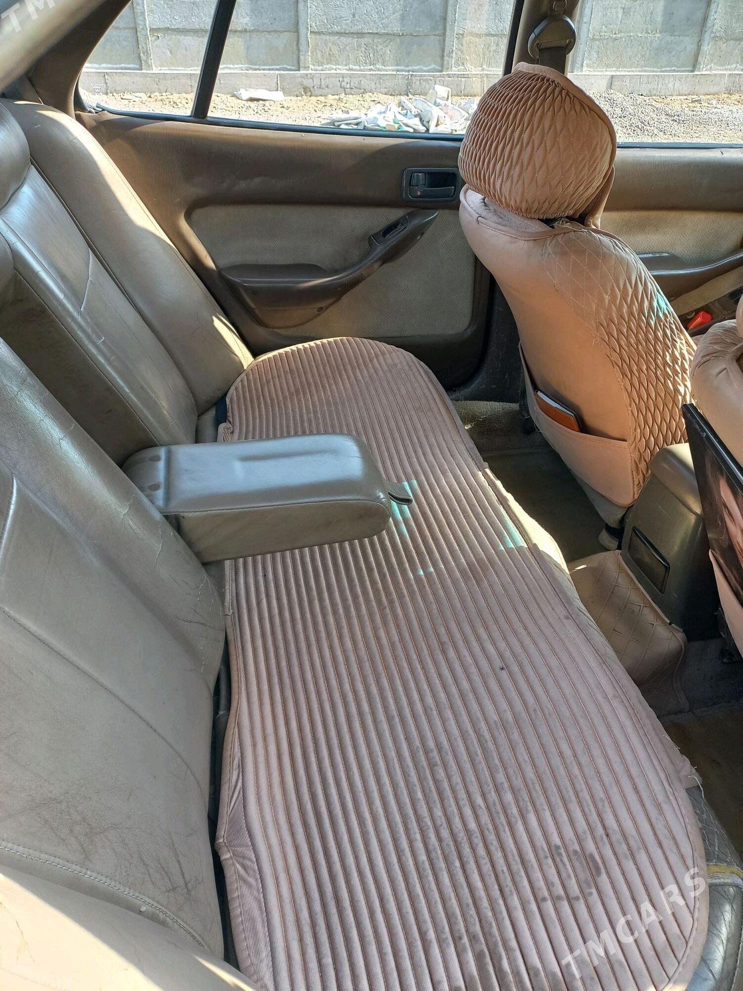 Toyota Camry 1995 - 110 000 TMT - Мары - img 6