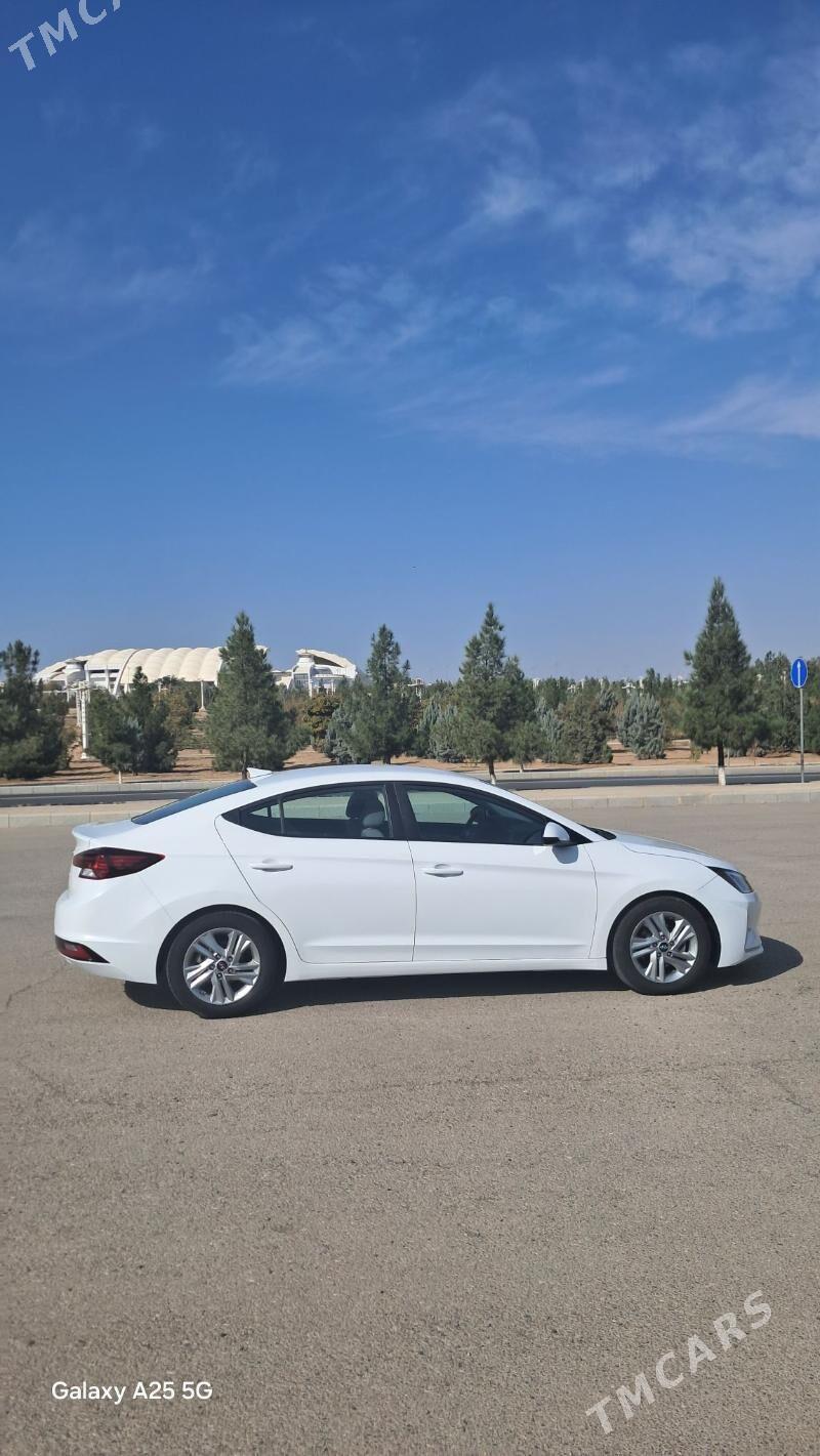 Hyundai Elantra 2020 - 240 000 TMT - Aşgabat - img 3