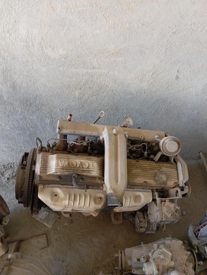 land cruiser 100 30 000 TMT - Балканабат - img 2