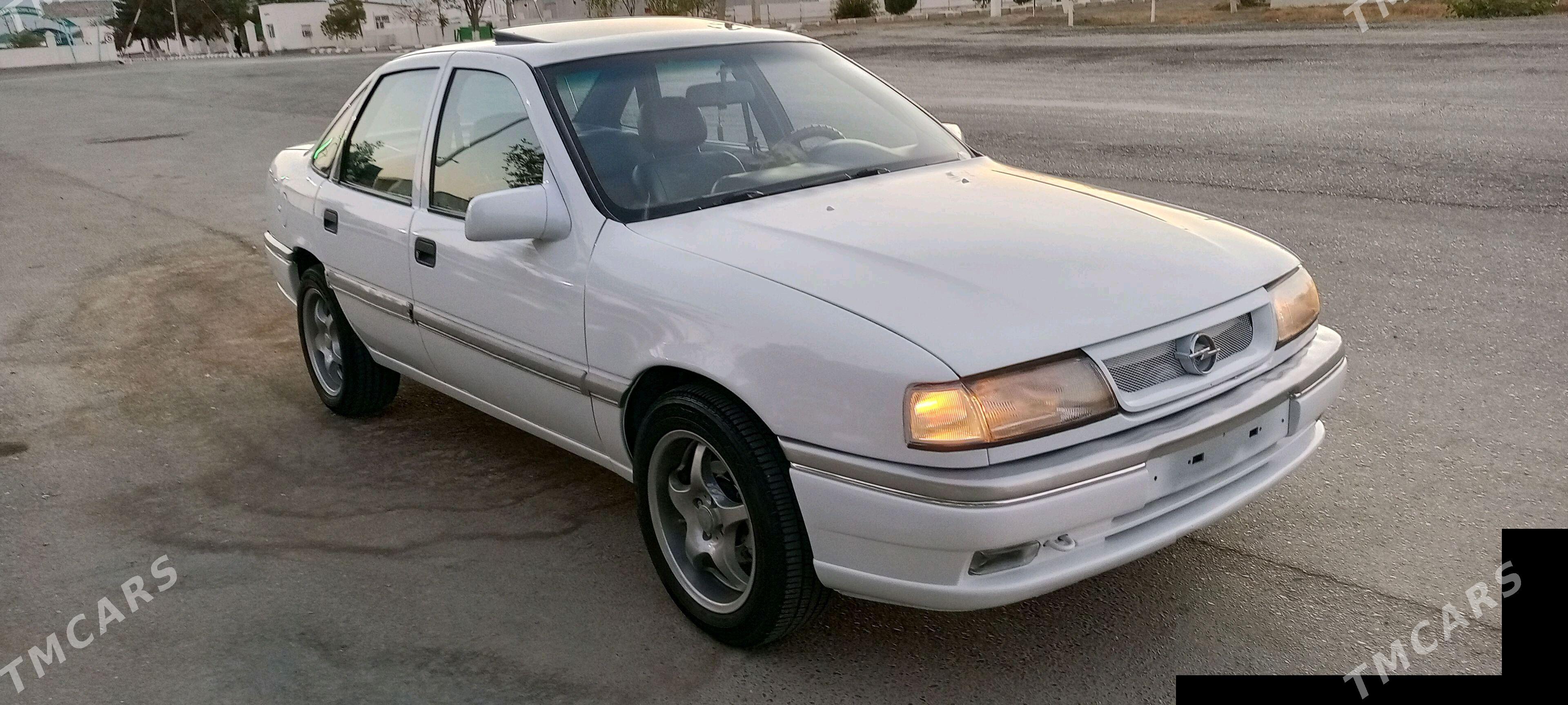 Opel Vectra 1993 - 51 000 TMT - Bäherden - img 1