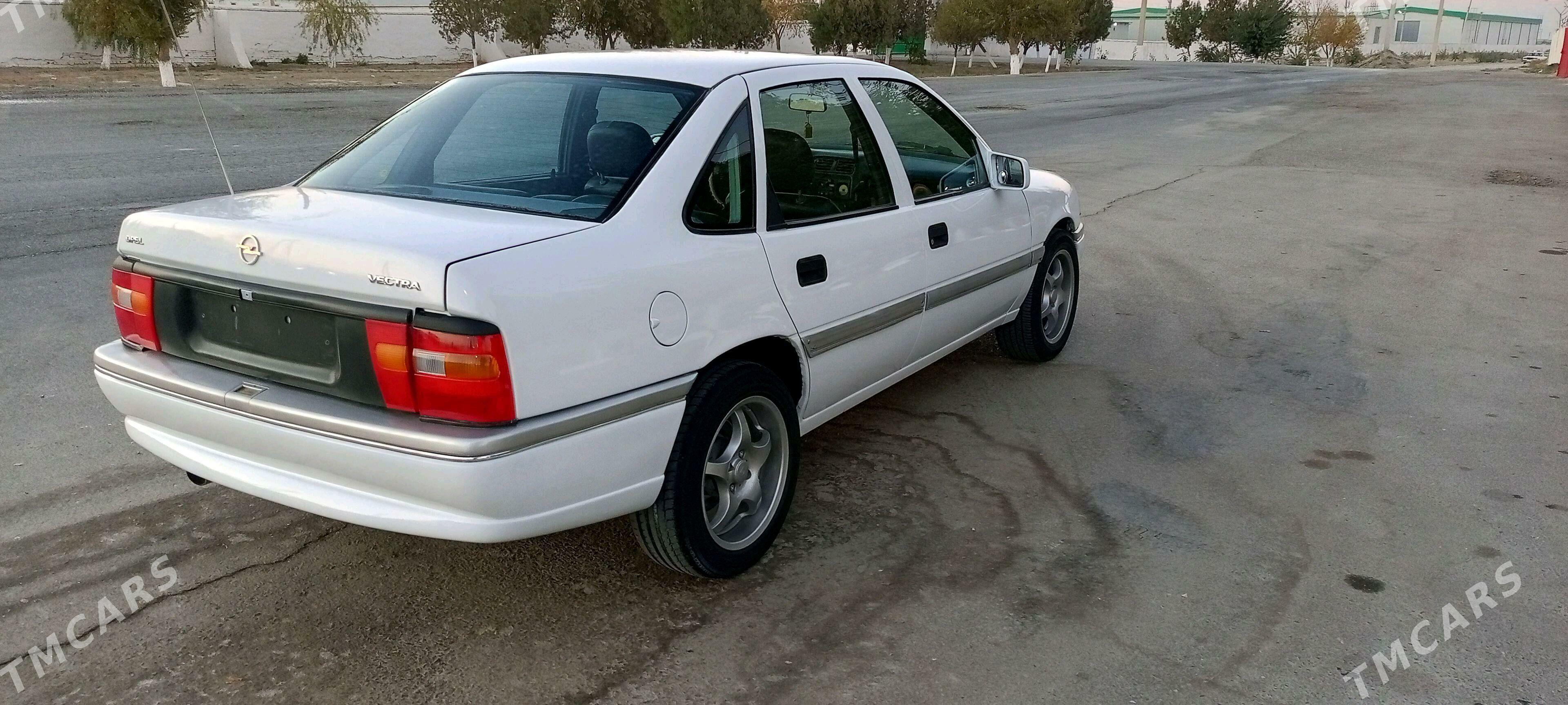 Opel Vectra 1993 - 51 000 TMT - Bäherden - img 5