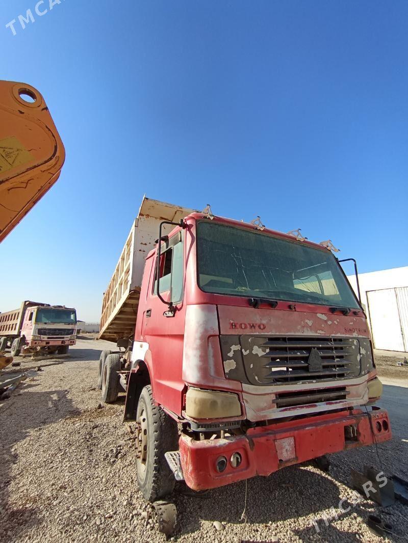 Howo Sinotruk 2025 - 200 000 TMT - Balkanabat - img 1