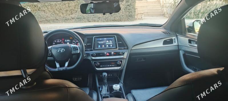 Hyundai Sonata 2019 - 215 000 TMT - Büzmeýin - img 9