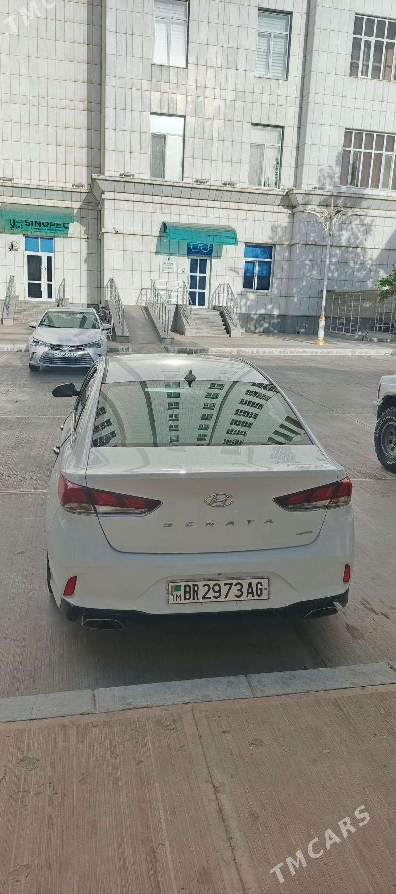 Hyundai Sonata 2019 - 215 000 TMT - Büzmeýin - img 2
